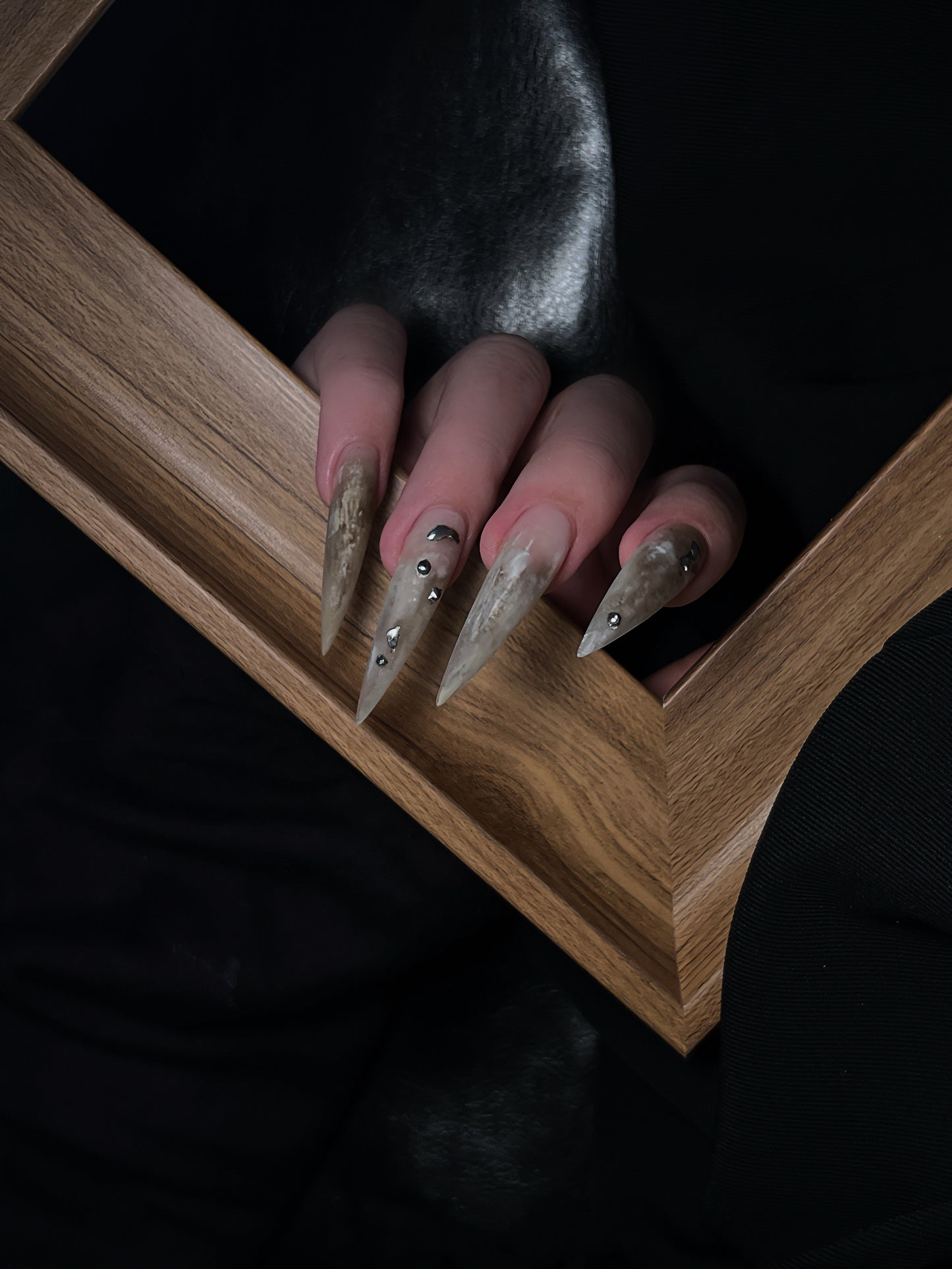 ✦ [Lavière] “Tomb Gloss”