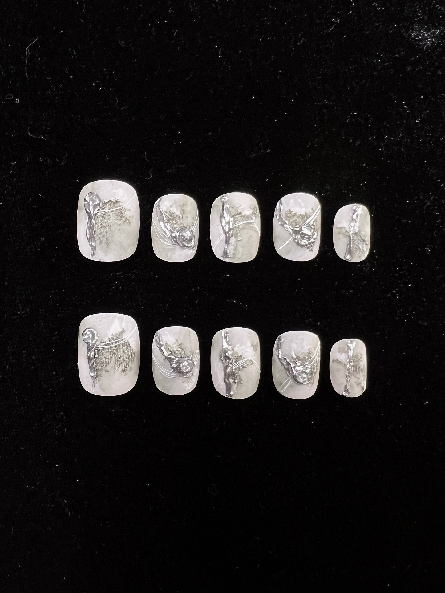 Aerolite Fragment White